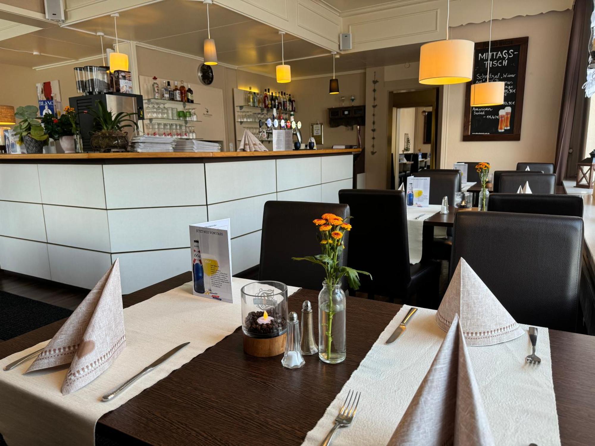 Alte Schmiede Hotel & Restaurant Jork Eksteriør bilde