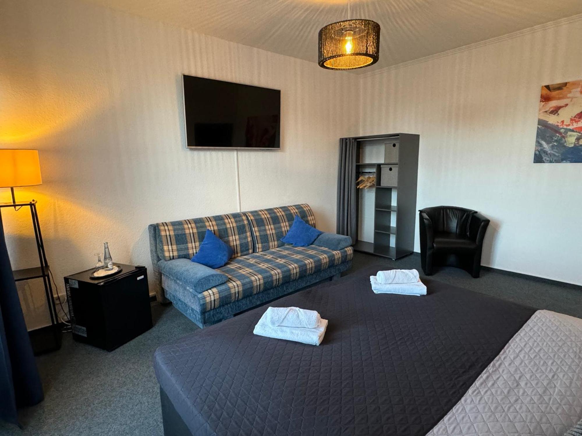 Alte Schmiede Hotel & Restaurant Jork Eksteriør bilde