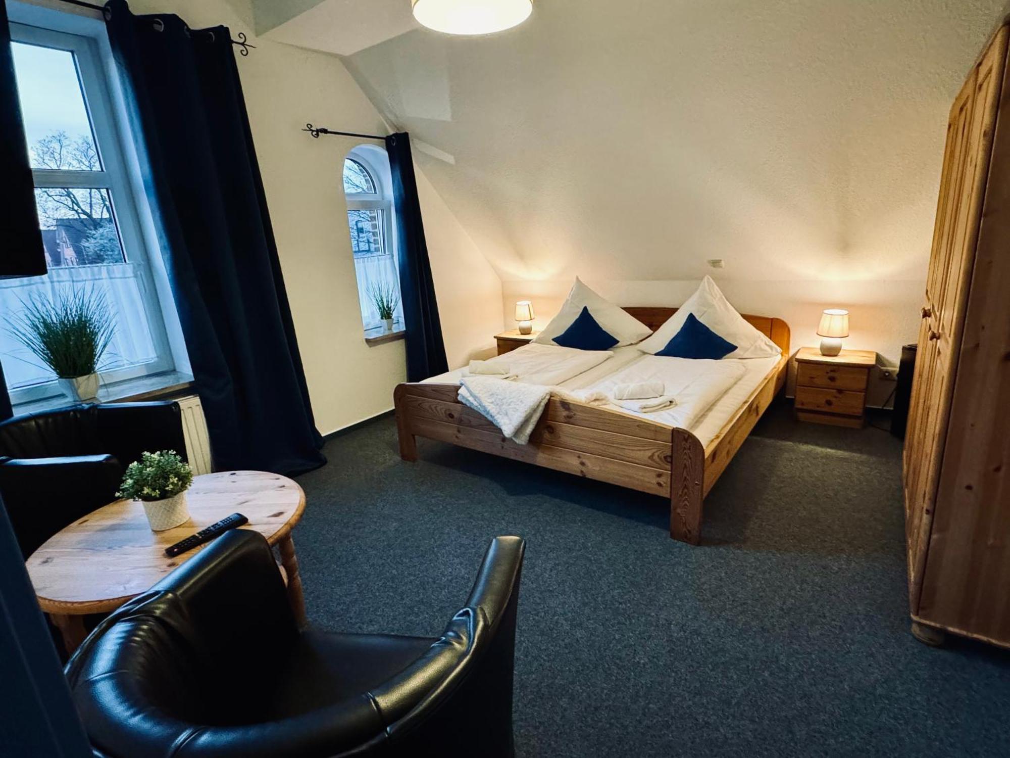 Alte Schmiede Hotel & Restaurant Jork Eksteriør bilde